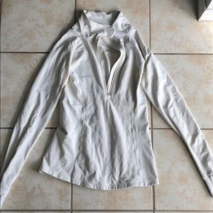 Reposh- Lululemon Pullover - winter white